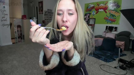 pr3ttyp1nkpussy  11-01-2022
